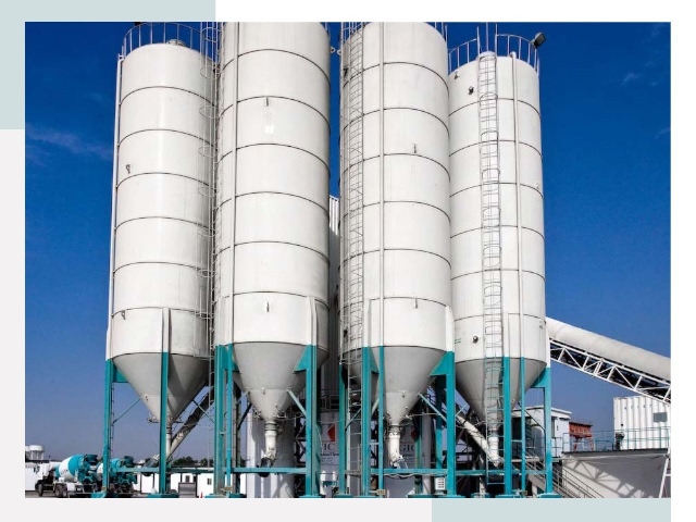 Строительство цементных силосов в Соликамске
